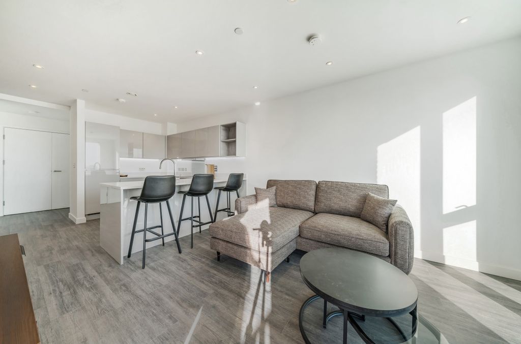 Property photo 3 of 20 1028664 (3).Jpg