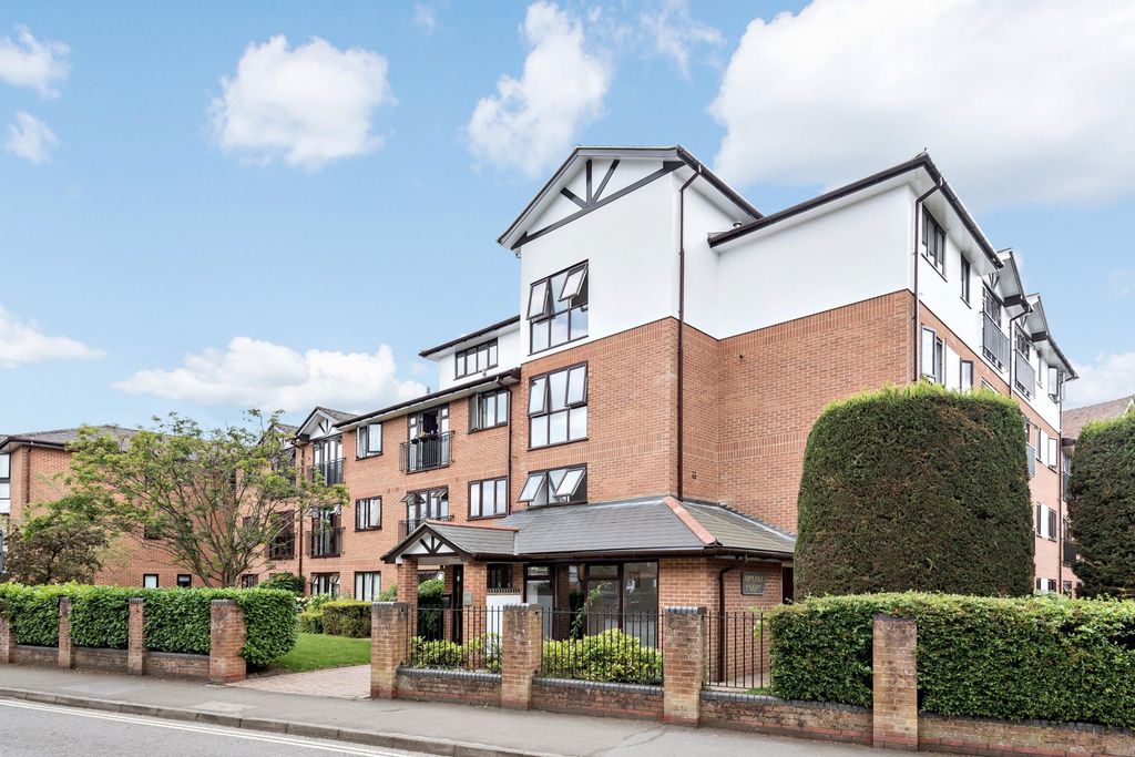 Property photo 1 of 10 Front (Main)