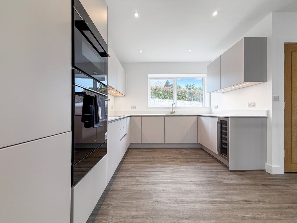 Property photo 3 of 30 5188674