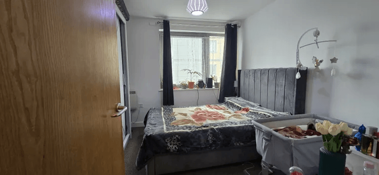 Property photo 3 of 6 Gallery