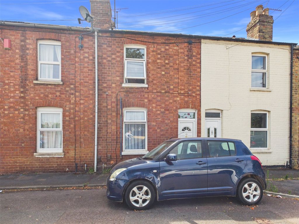 Property photo 1 of 11 Picture No. 25
