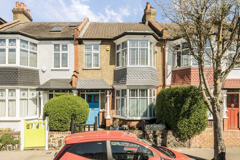 Property photo 1 of 10