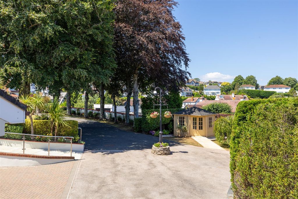 Property photo 3 of 31 3.Jpg