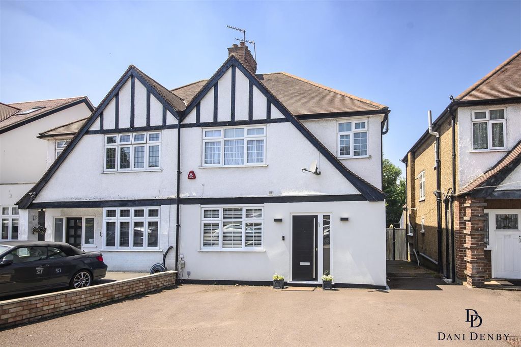 Property photo 1 of 22