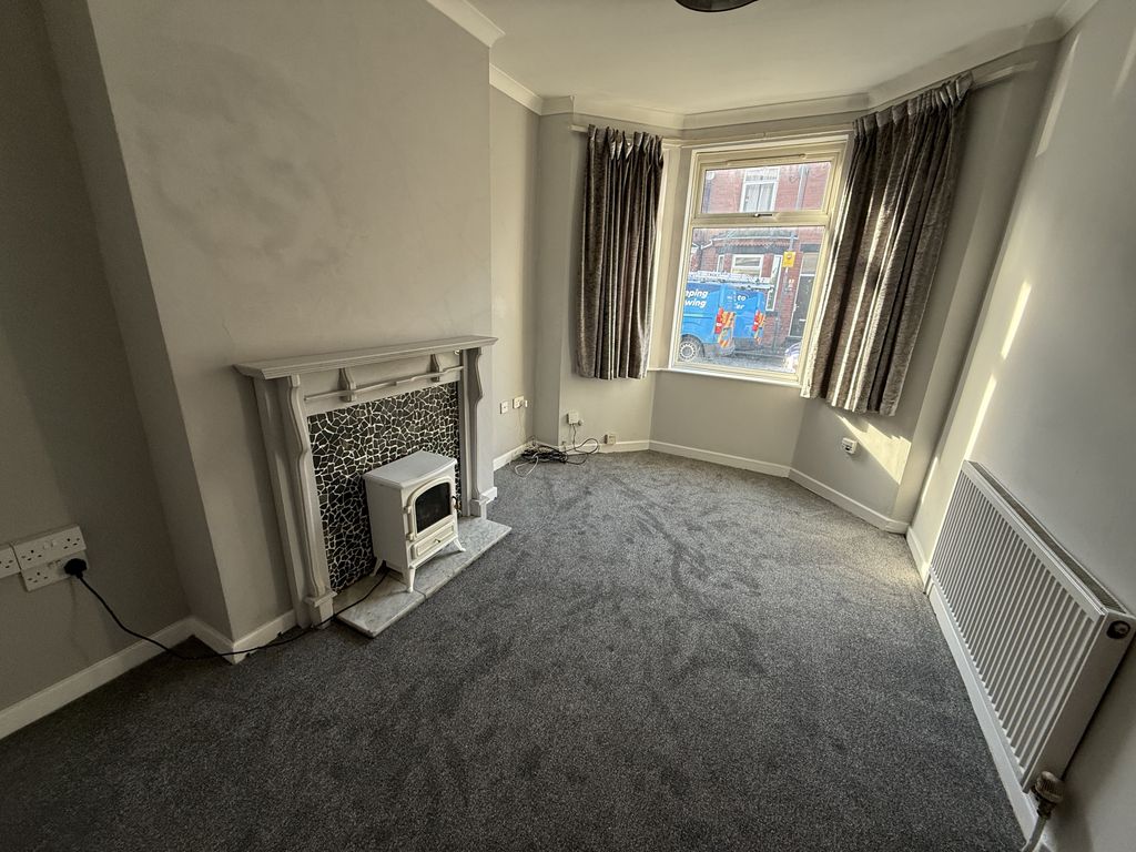 Property photo 2 of 8 Img_8615