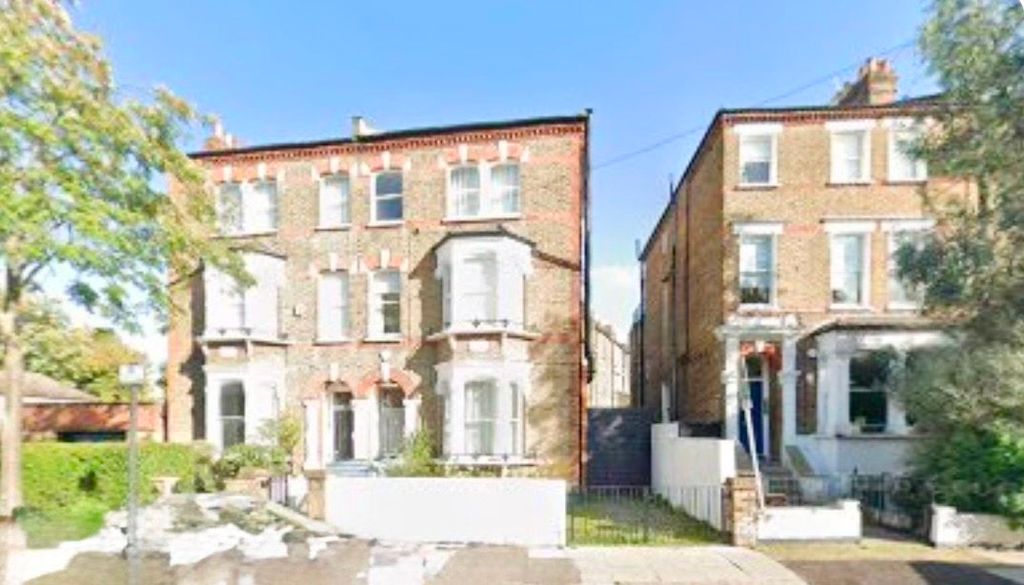 Property photo 1 of 1