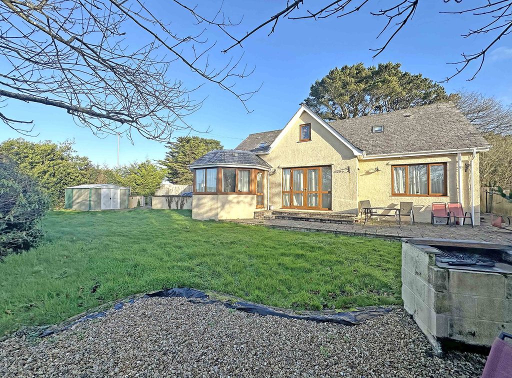 Property photo 2 of 5 Photo 2