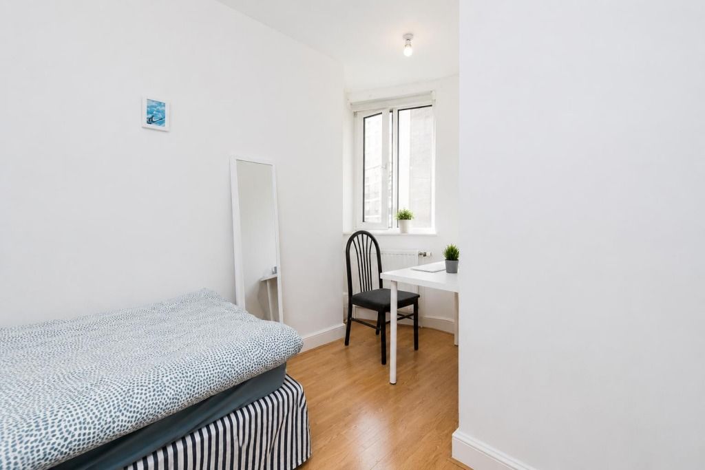 Property photo 2 of 7 3764223