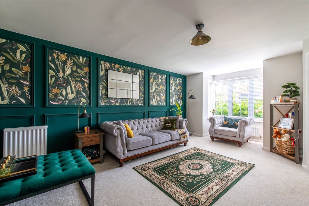 Property photo 2 of 27 Picture 2