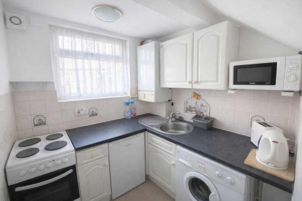 Property photo 3 of 5 Photo 2