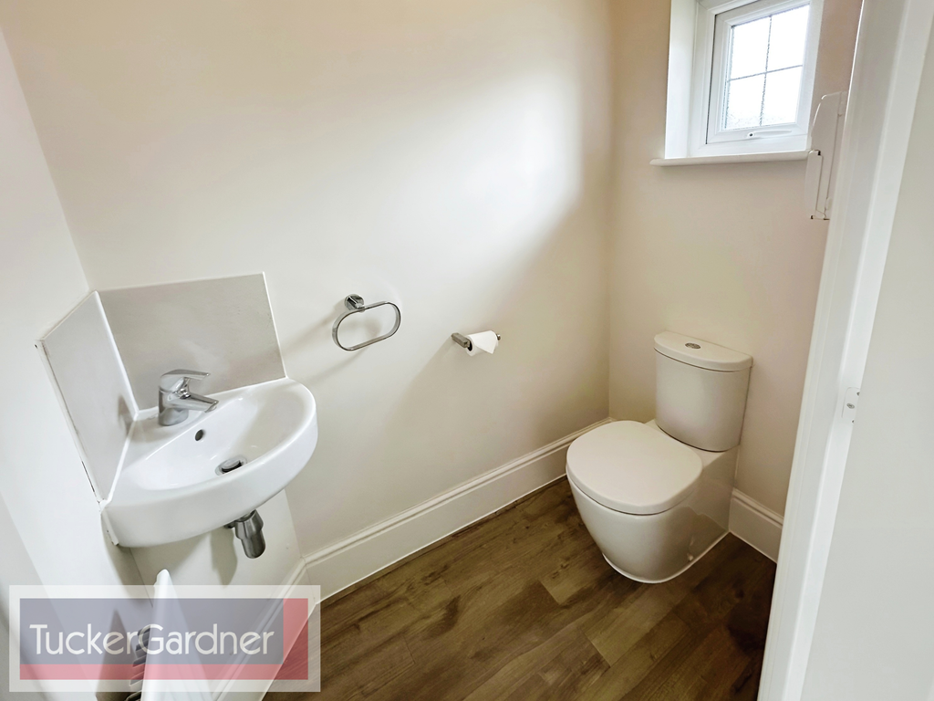 Property photo 3 of 17