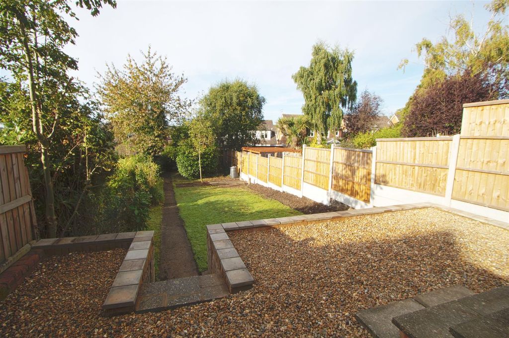 Property photo 3 of 11 Patio.Jpg