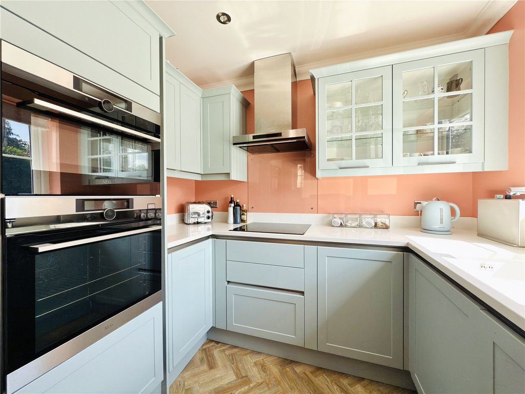 Property photo 2 of 22 Robinson Jackson