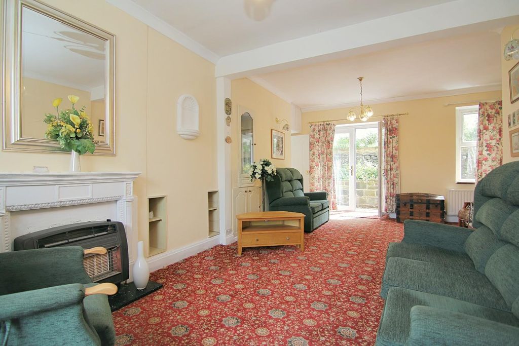 Property photo 2 of 30 Living Room