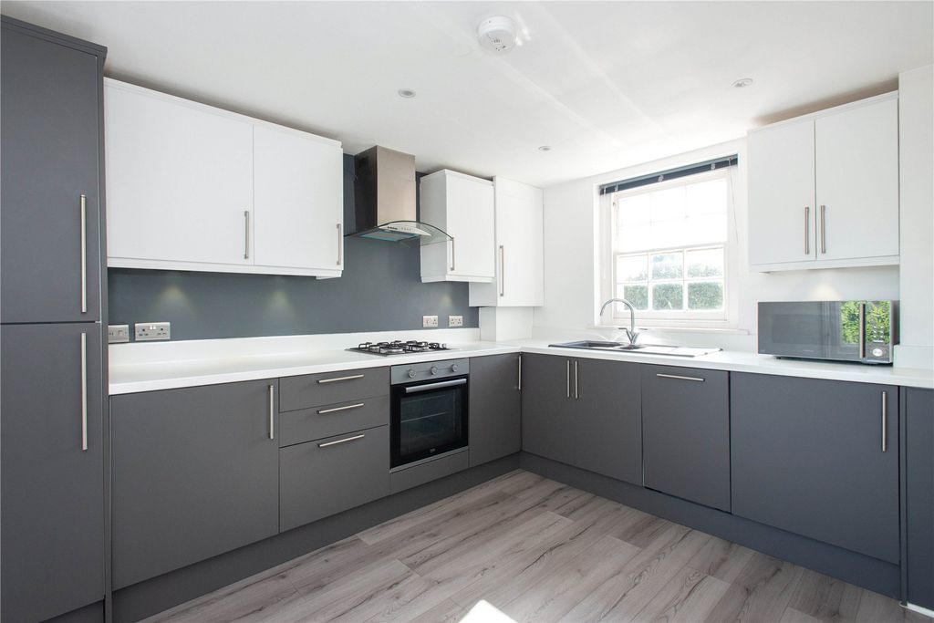 Property photo 3 of 10 Picture No. 07