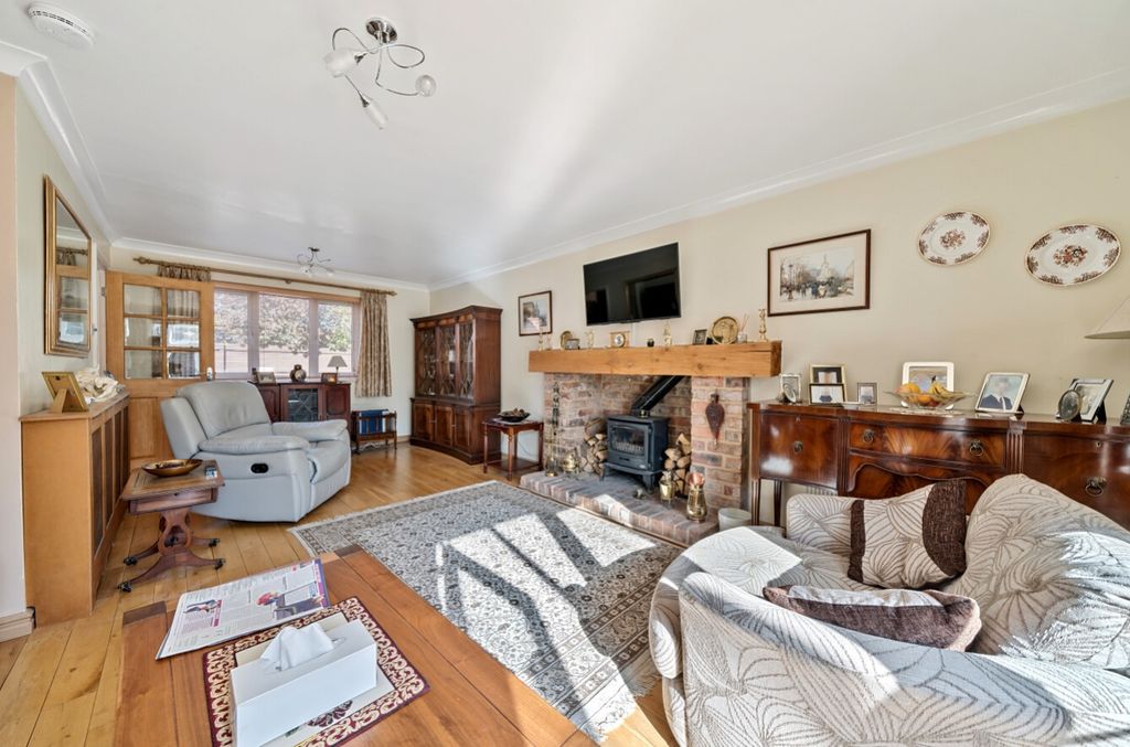 Property photo 2 of 22 1178836 (2)