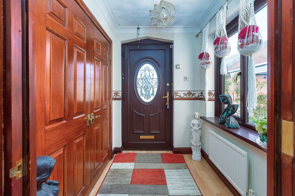 Property photo 3 of 30