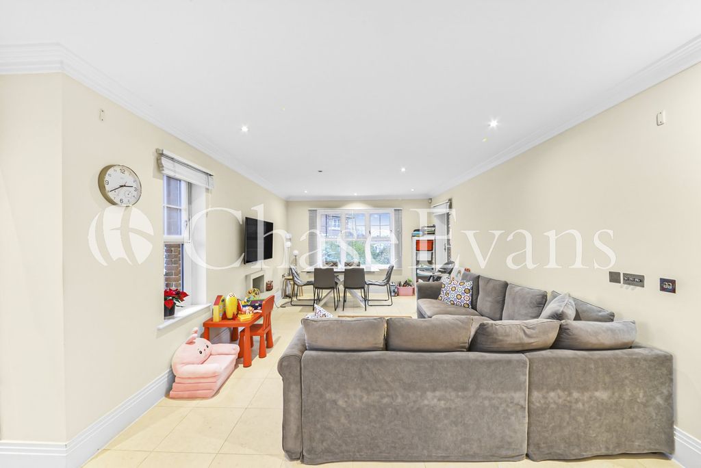 Property photo 3 of 12 Living Area