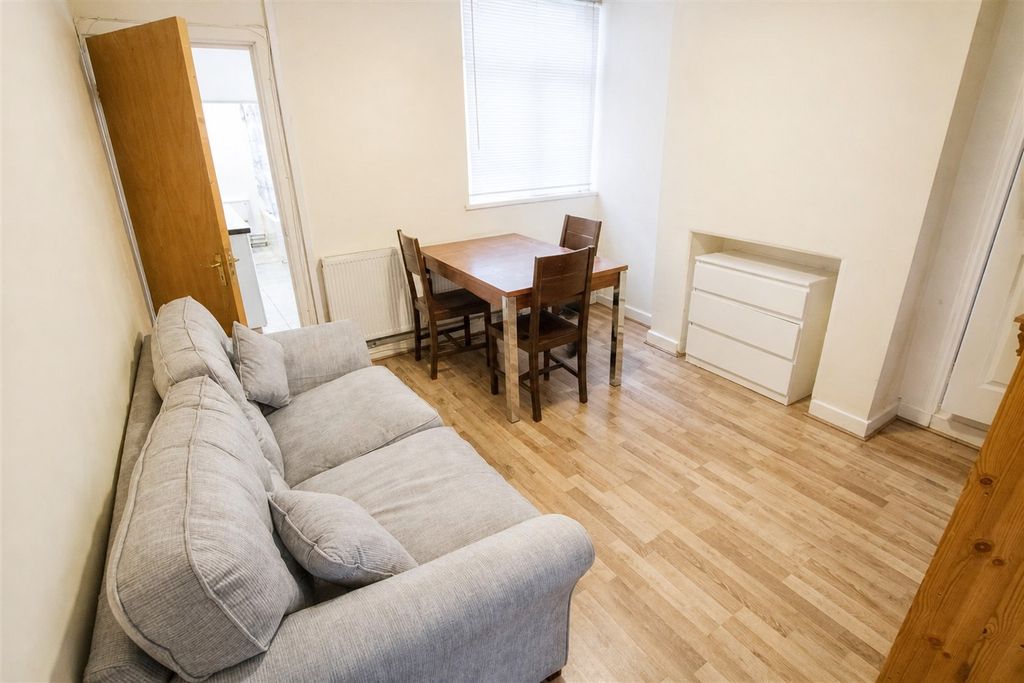Property photo 1 of 10 Img_2888.Jpg