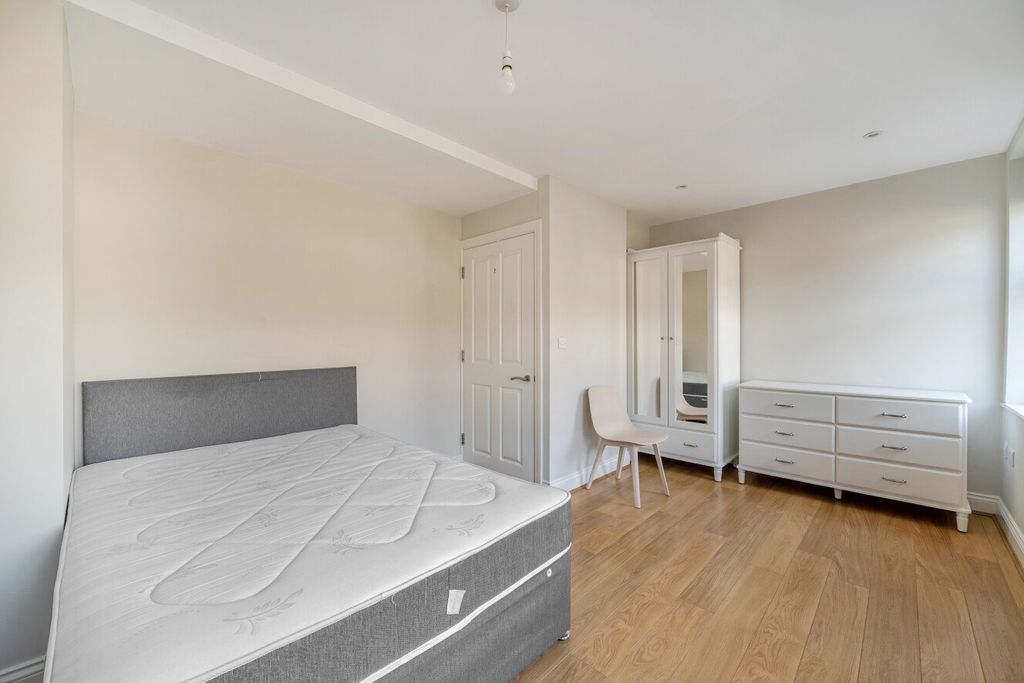 Property photo 3 of 10 Picture No. 3