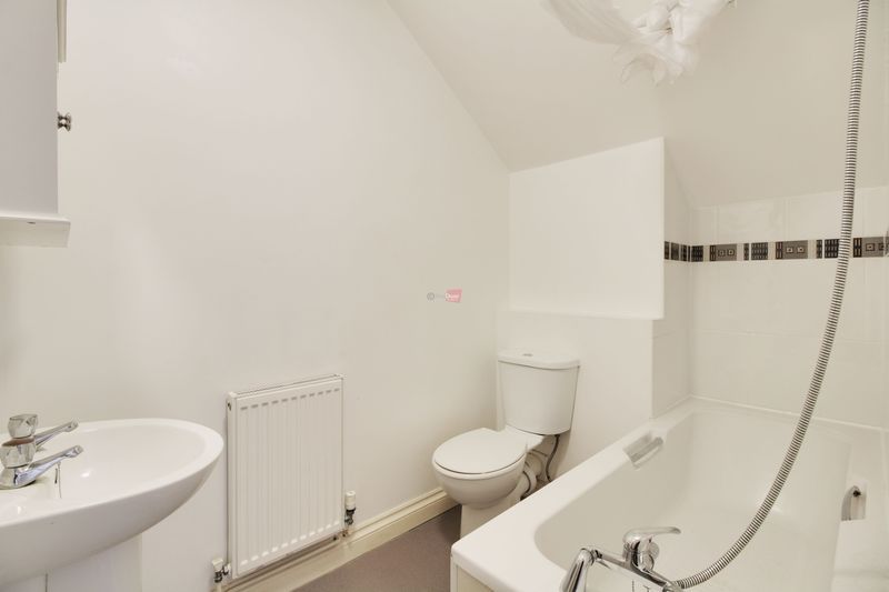 Property photo 3 of 6 Photo 2