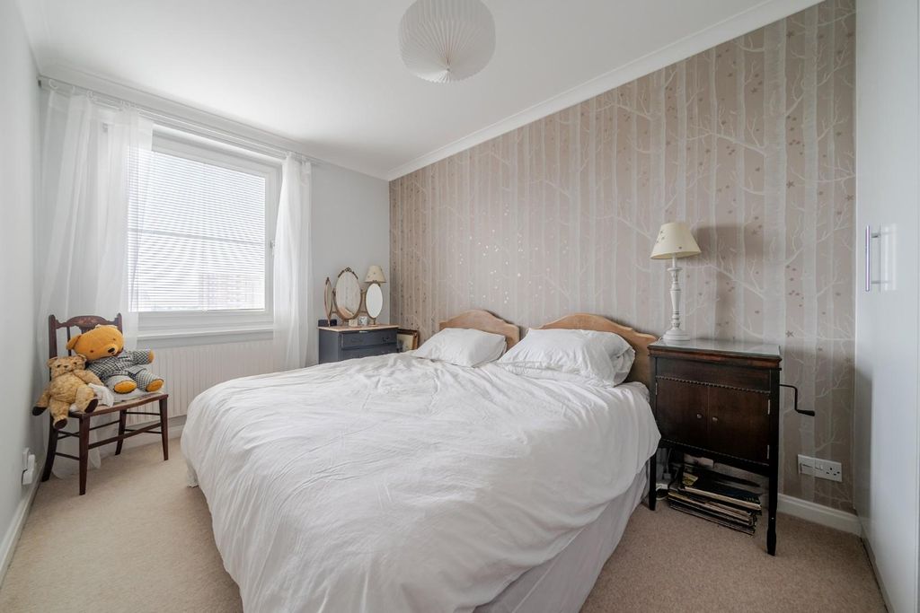 Property photo 1 of 11 1441601-1-69E0A15437406.Jpg