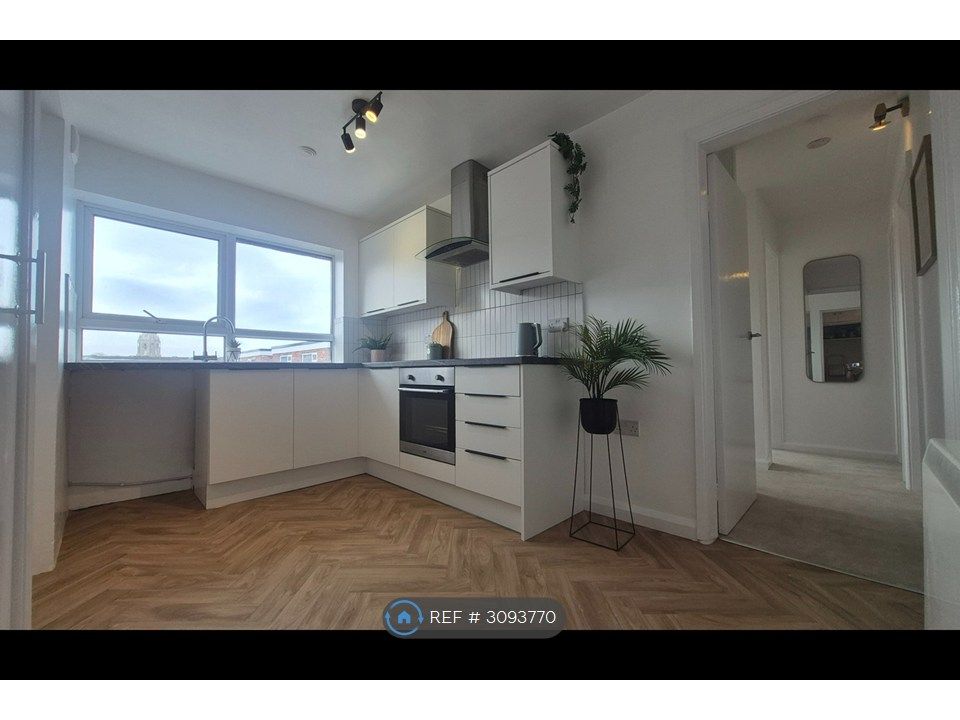 Property photo 1 of 8 New Kitchen