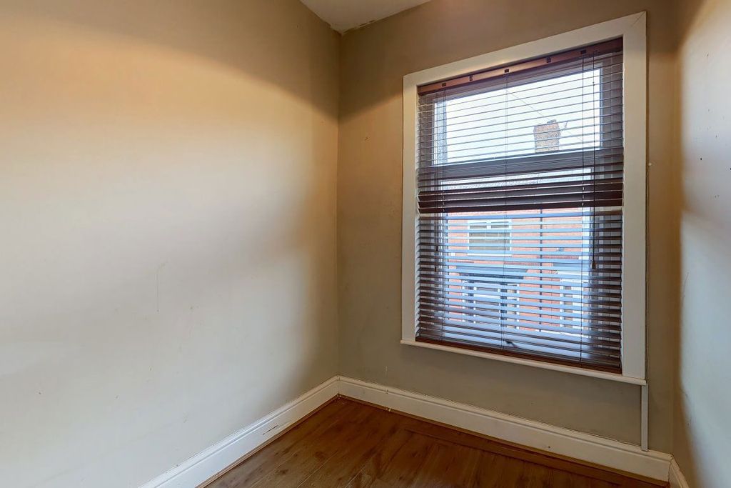 Property photo 2 of 29