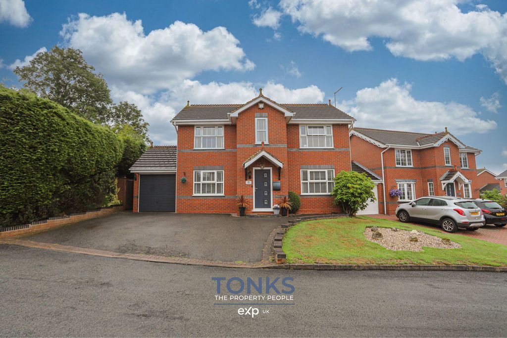 Property photo 1 of 24