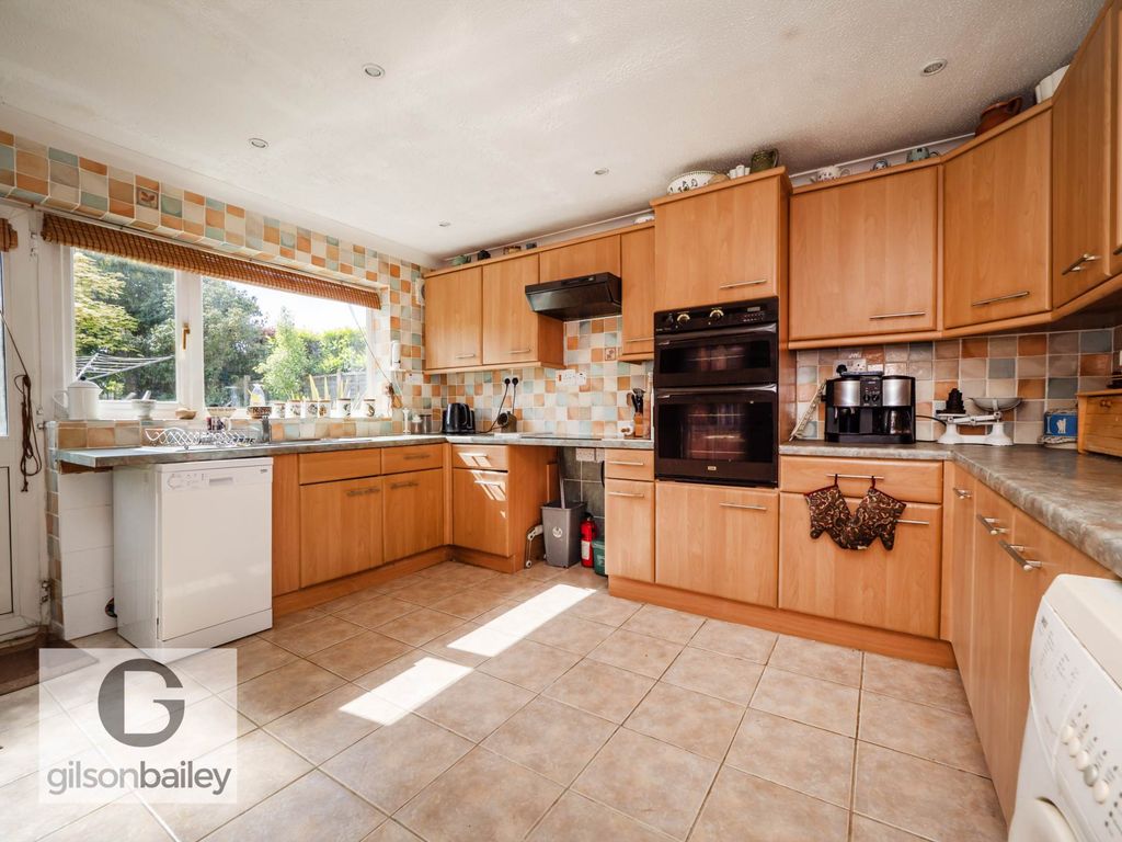 Property photo 2 of 24