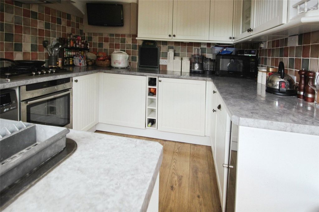 Property photo 3 of 13 Picture No. 05