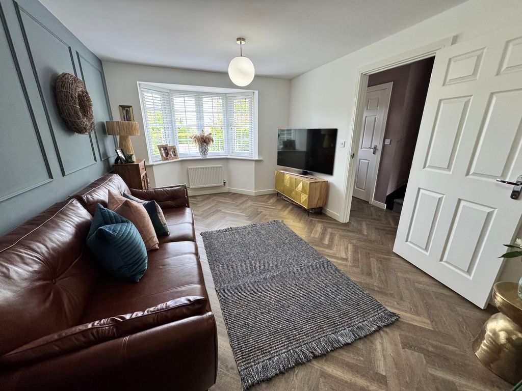 Property photo 2 of 19 Photo 16