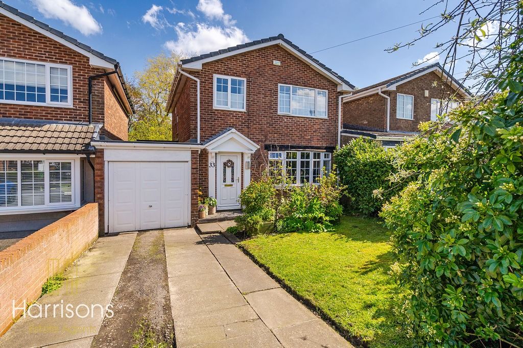 Property photo 1 of 40 5070263