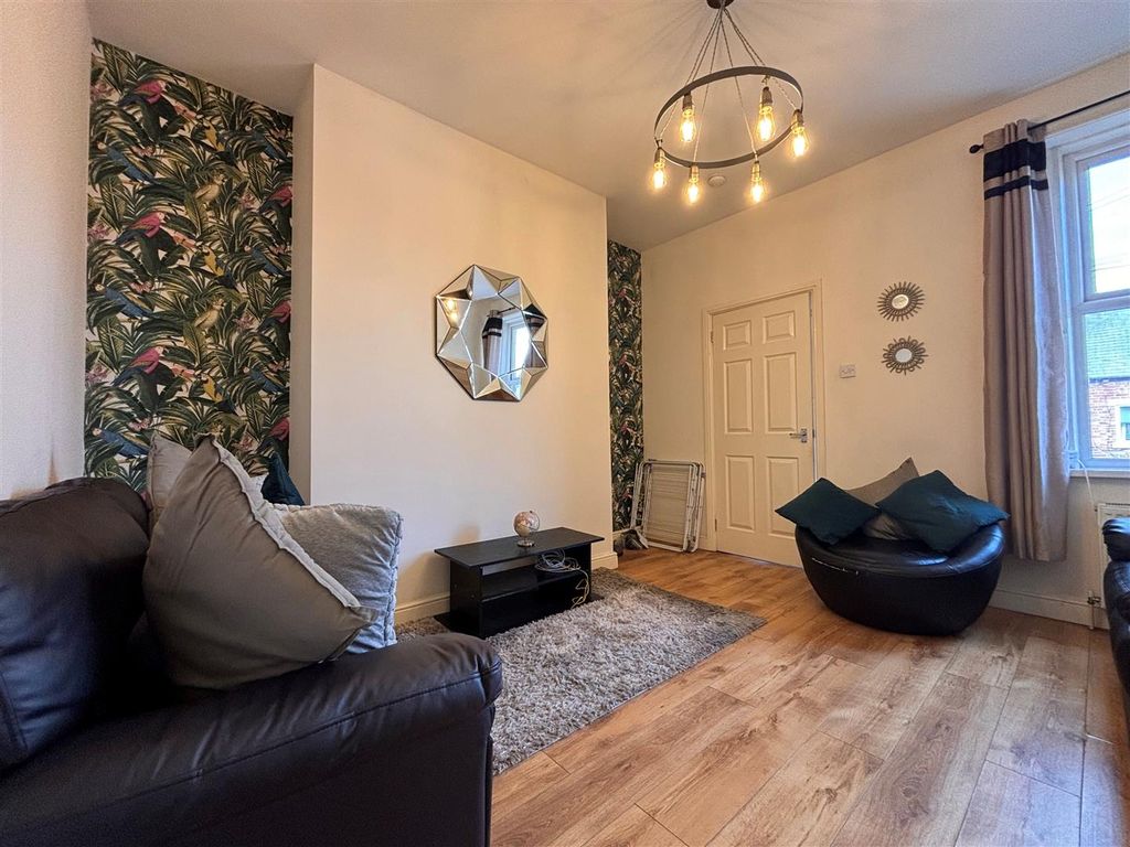 Property photo 1 of 7 7.Jpg