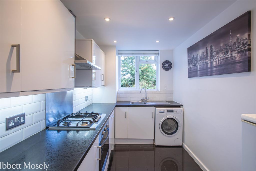 Property photo 2 of 14 New 25 - Kitchen.Jpg