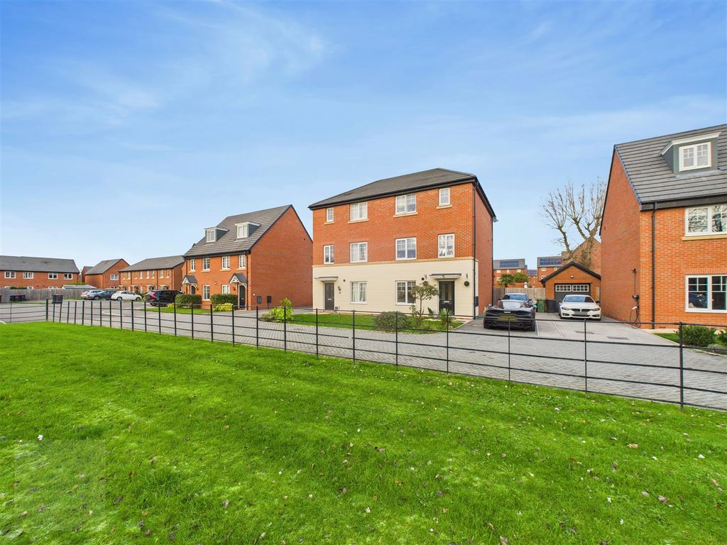 Property photo 1 of 30 Front Of Property