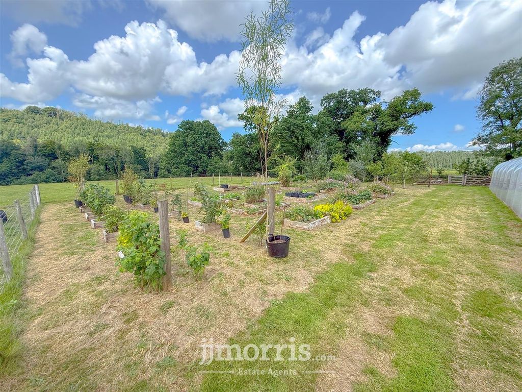 Additional image 53 of 3 bed property for saleLancych, Boncath SA37