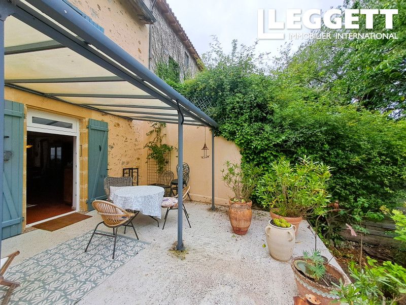 Property photo 2 of 10