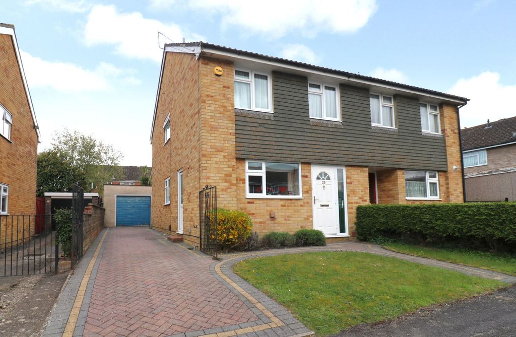 Property photo 1 of 13