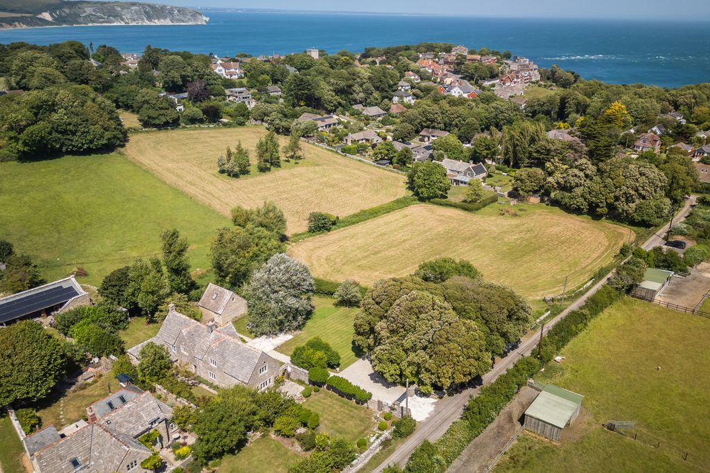 Property photo 3 of 19 Aerial View