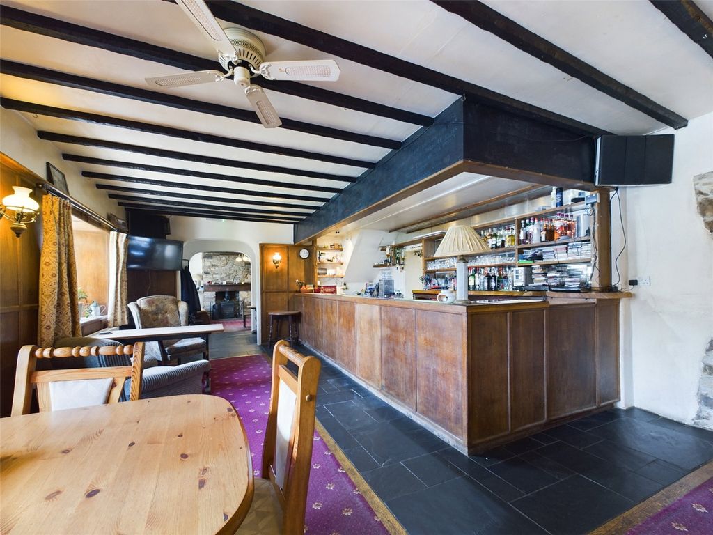 Property photo 2 of 17 Bar