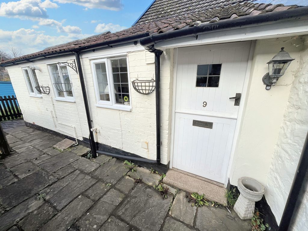 Property photo 1 of 6