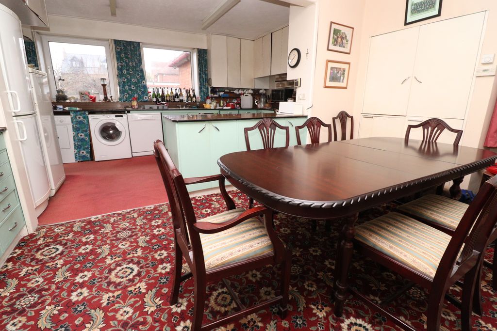 Property photo 3 of 12 Img_7690