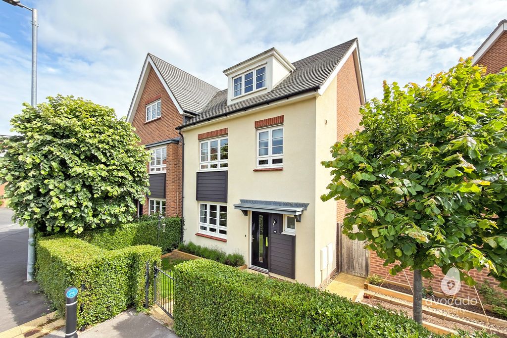 Property photo 1 of 18 5153381
