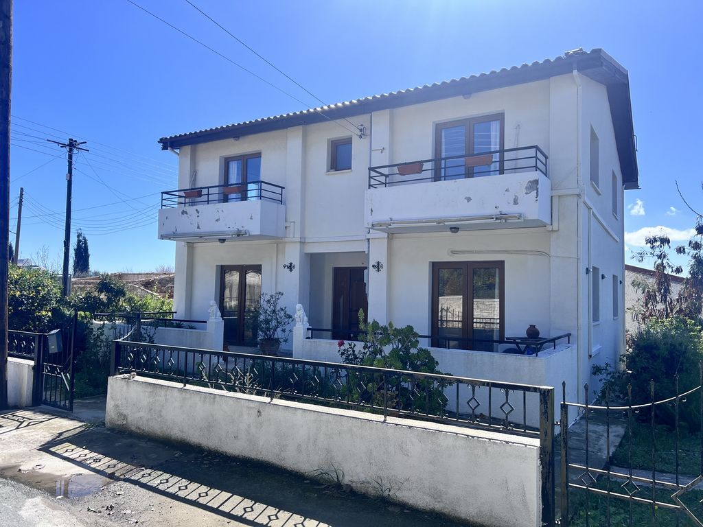 Property photo 1 of 36