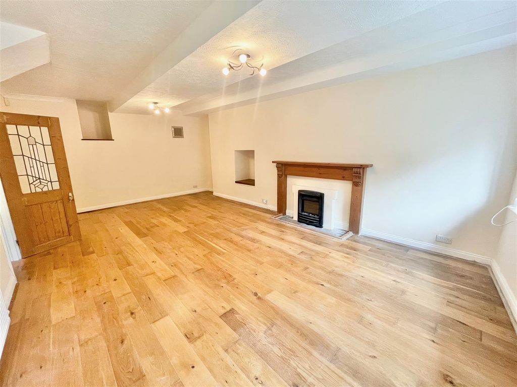 Property photo 2 of 10 Img_4998.Jpeg