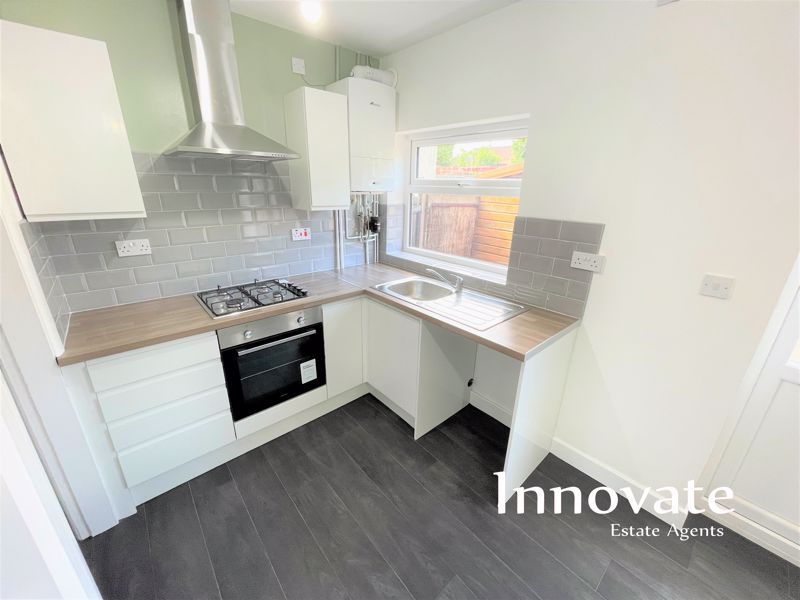 Property photo 3 of 9 Photo 11