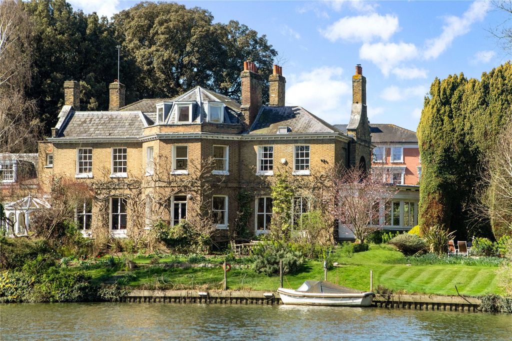 Lower Teddington Road Kingston Upon Thames London KT1 7 Bed Semi Lower Teddington Road Kingston Upon Thames London KT1 7 Bed Semi