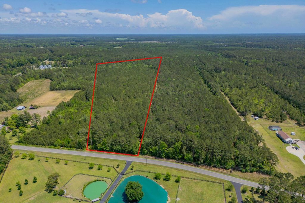 Property photo 1 of 6