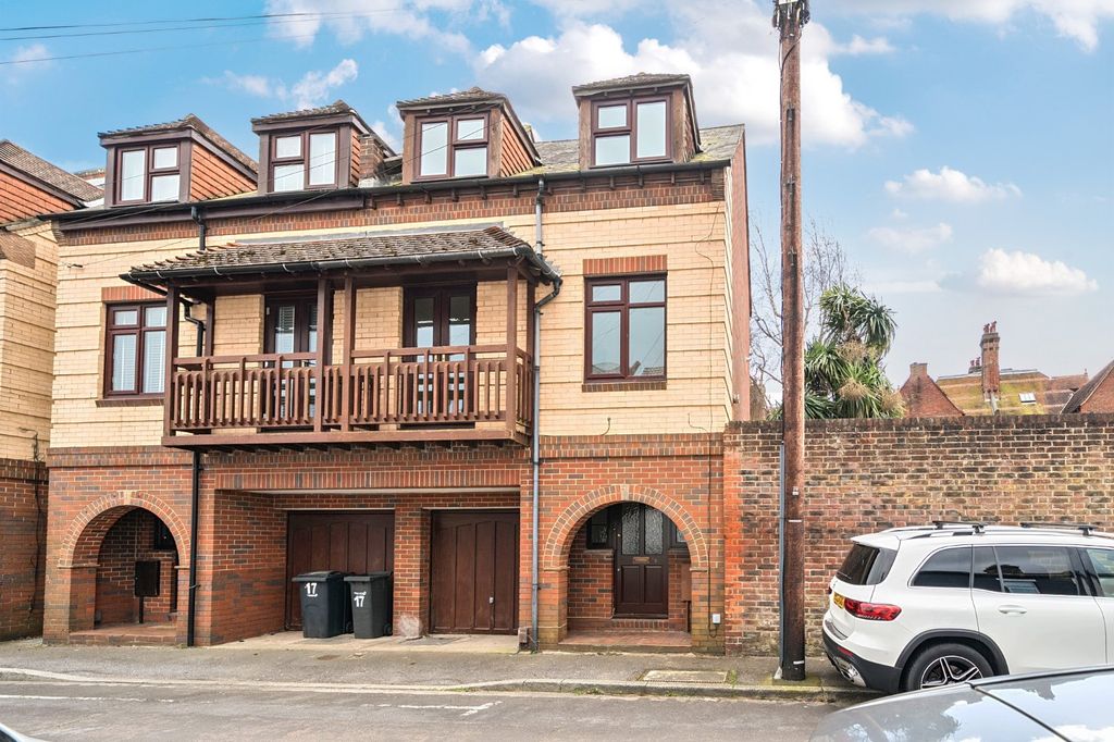 Property photo 1 of 11 Picture No. 05